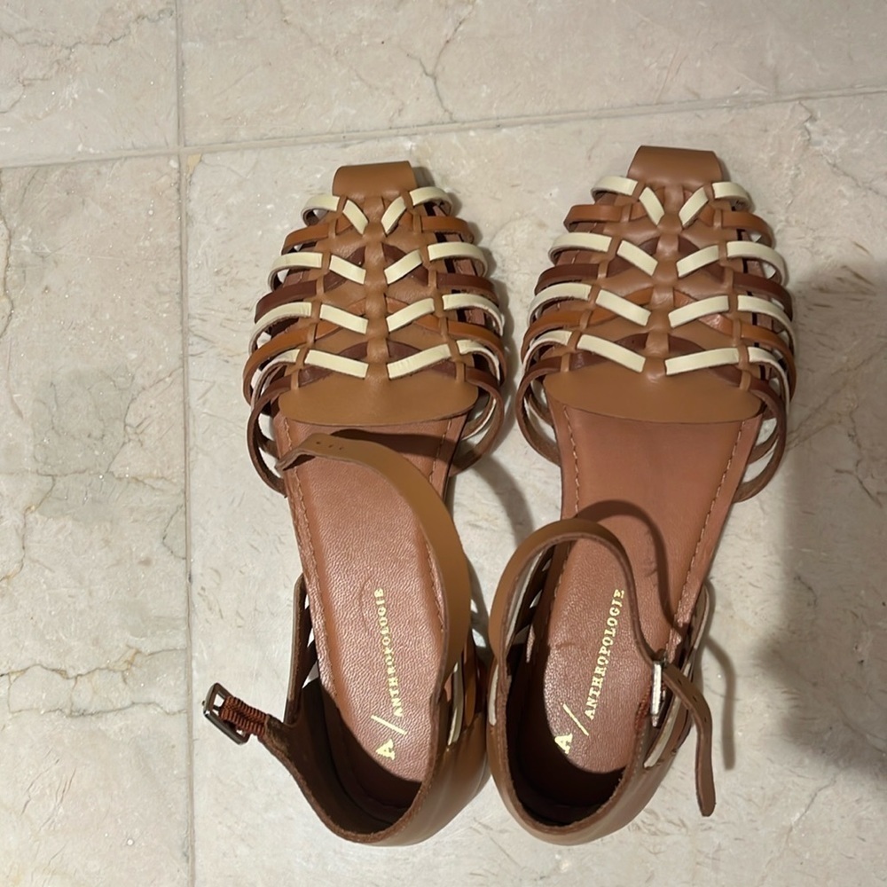 New Anthropologie Woven leather sandals size 6, never worn